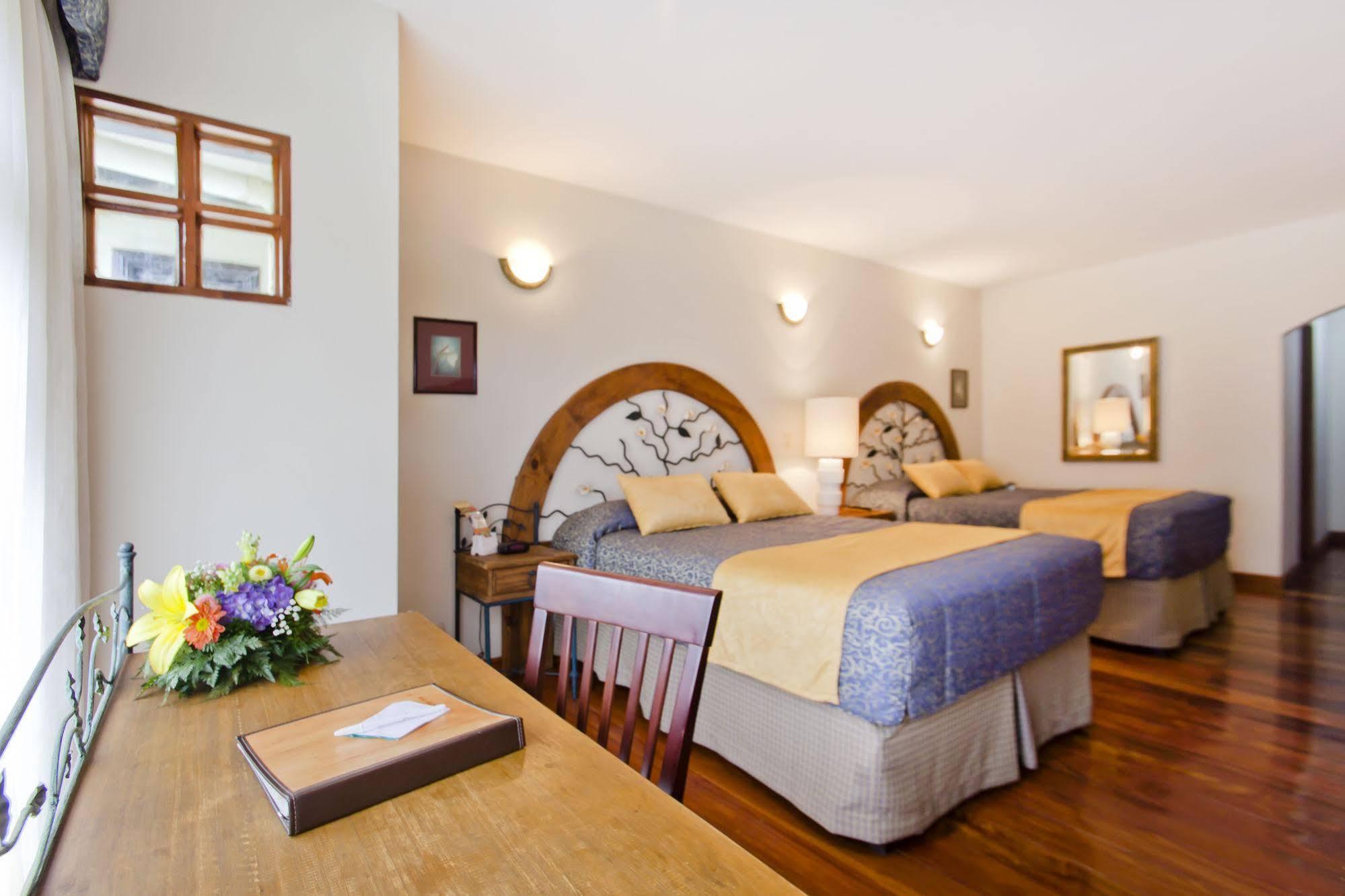 El Rodeo Estancia Boutique Hotel & Steakhouse Сан-Хосе Екстер'єр фото